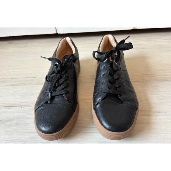 SOUL Naturalizer Neela Black Sneakers Women 8 1/2 Lace Up - Picture 1 of 4